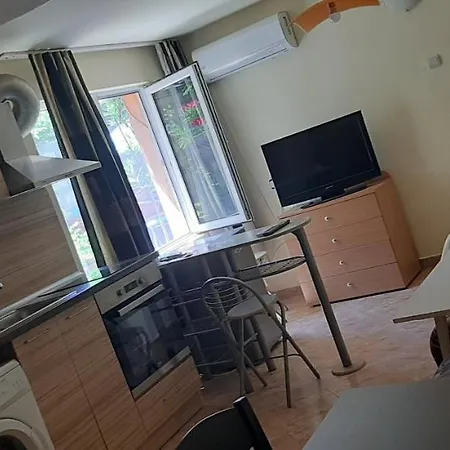 Apartment Ground Floor Summer House *